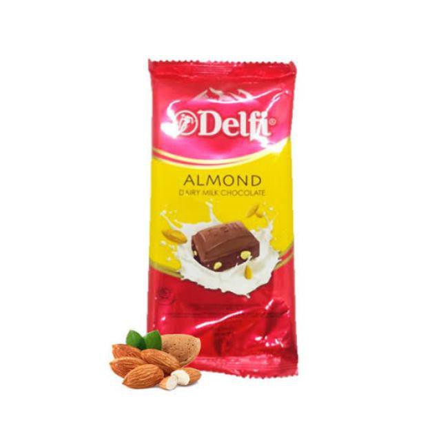 COKELAT COKLAT DELFI ALMOND DAIRY MILK CHOCOLATE 155 GRAM