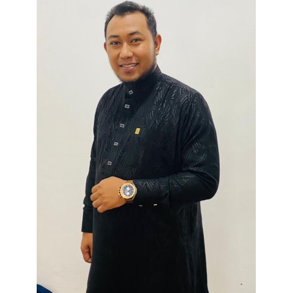 KURTA ASSAUDI KAIN SULTAN  SAUDI
