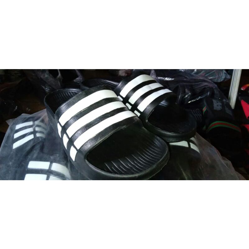 Sandal slop adidas pria sandal cowok/cwe