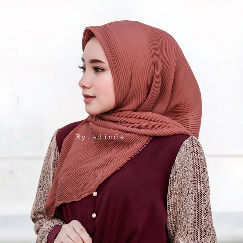 Square Plisket Segiempat Pleats Hijab Ceruty babydoll Bella