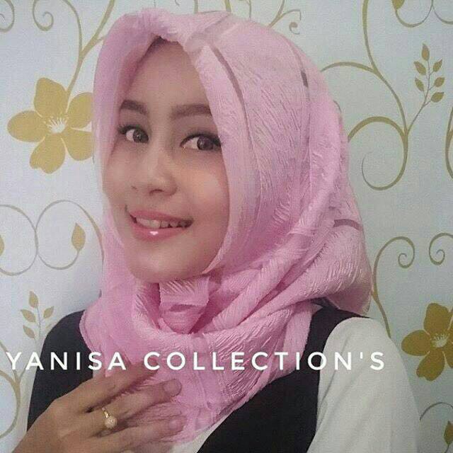 JILBAB SEGIEMPAT BAWAL SQUARE &quot;ABSTRAK LINE&quot; LINEN