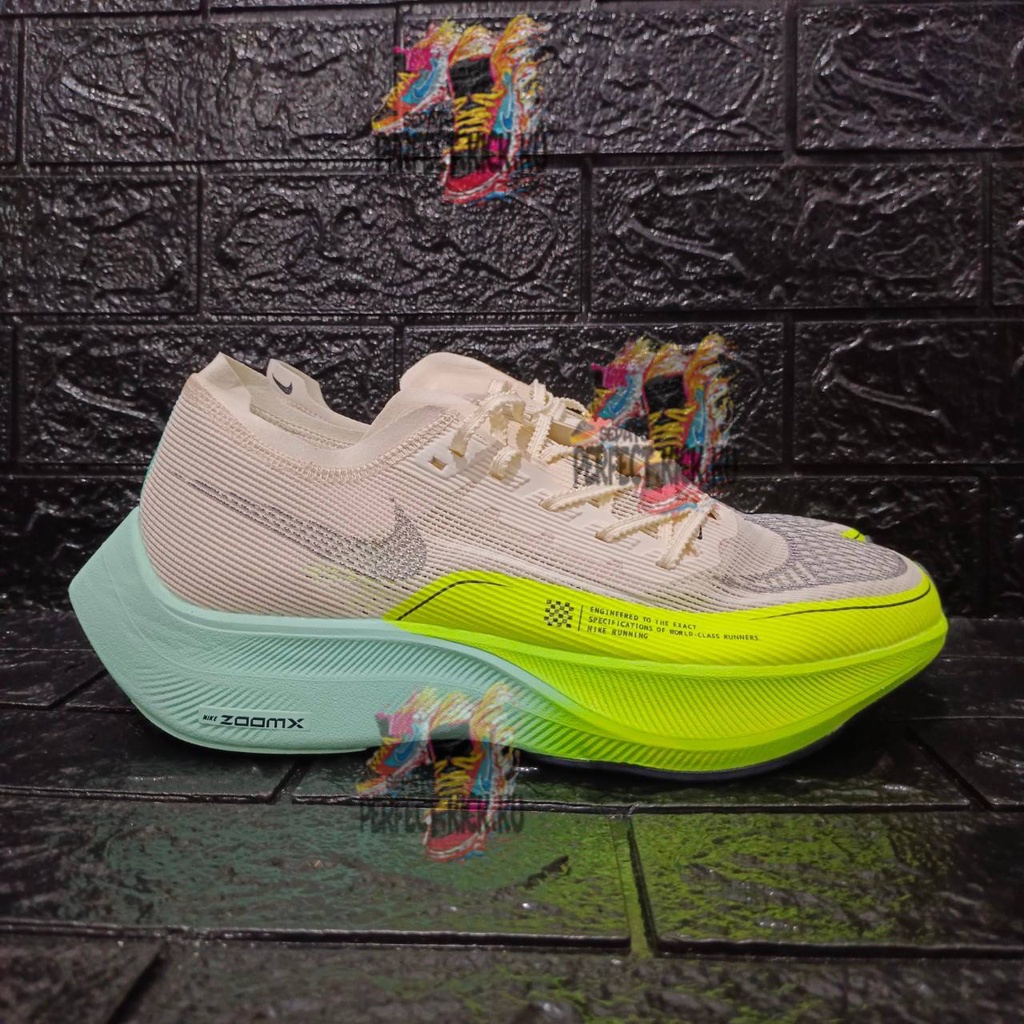SEPATU LARI NIKE ZOOM X VAPORFLY NEXT% 2 COCONUT MILK GHOST GREEN