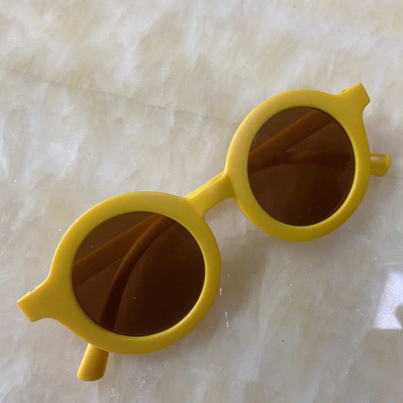 [✅Ready Stock]Kacamata Anak Laki Laki Kaca Mata Hitam Bayi Berjemur Bingkai Bulat UV400 Anti Ultraviolet Untuk Anak/Laki-Laki Perempuan/Bayi-yellow