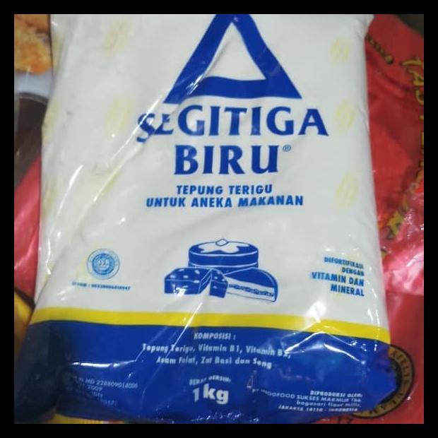 

TERBARUU!! terigu segitiga biru 1 kg 1 dus COD