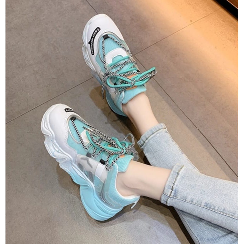 Sepatu Sneakers Wanita 37 - 40  Cute Casual Trande Masa Kini AS161