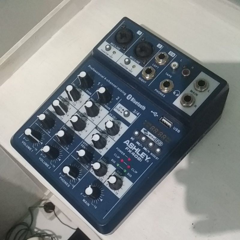 Mixer Ashley FX402i