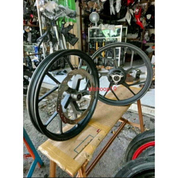velg set suzuki satria fu injeksi ORI