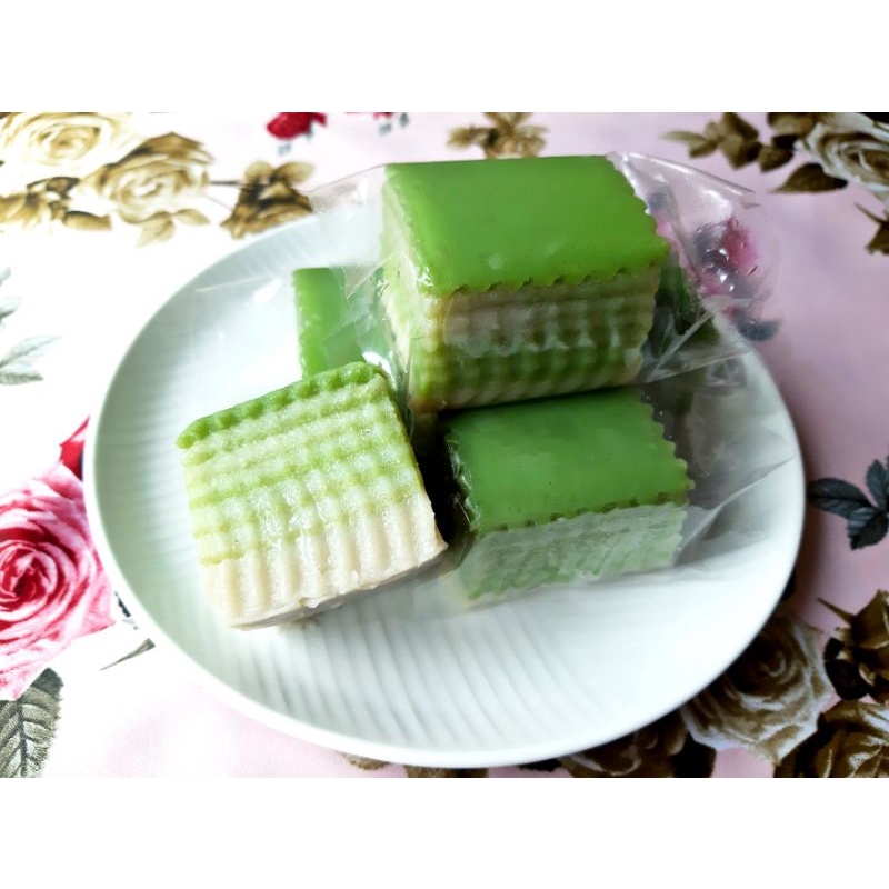 

Kue Lapis Beras