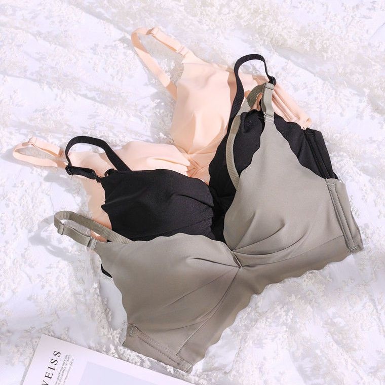 Bra Wanita Tanpa Kawat Bra Push Up / Bra Import Bahan Seamless Dan Lembut Model V