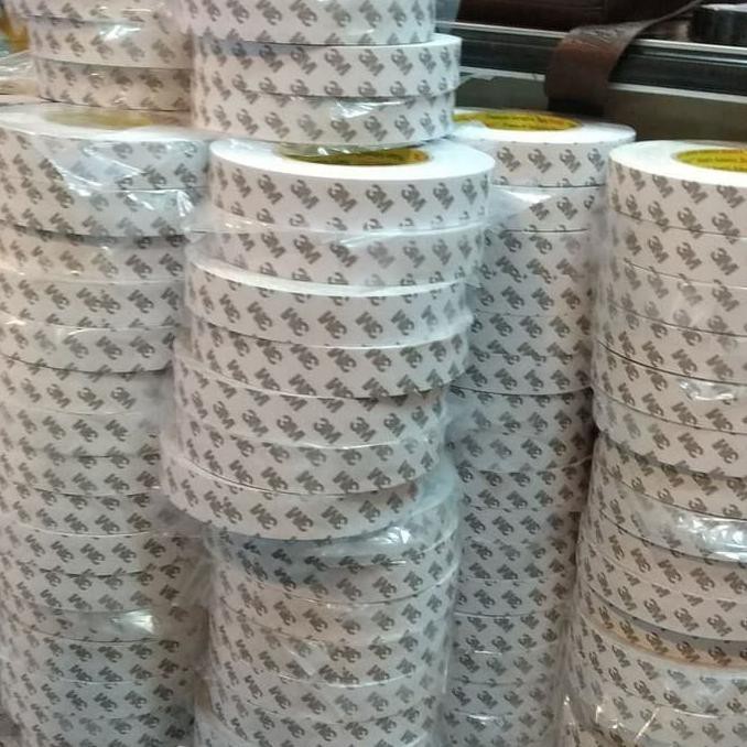 

DOUBLE TAPE KERTAS TISSU / LEM KERTAS TIPIS 24 mm x 50 M