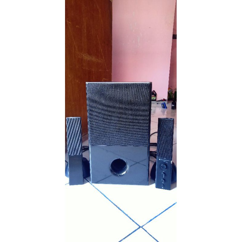 altec lansing vs4121