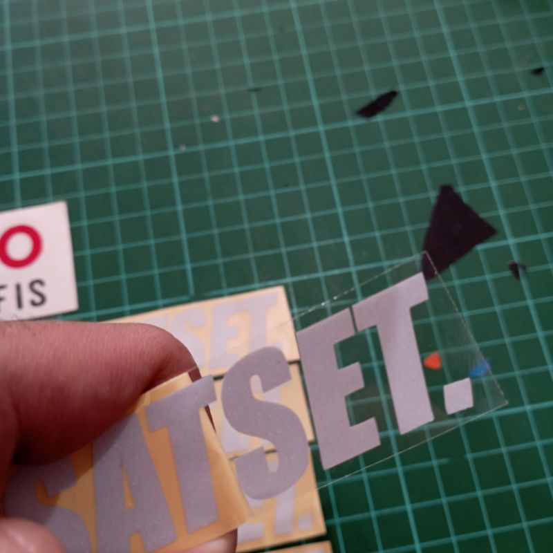 Sticker Cutting Satset