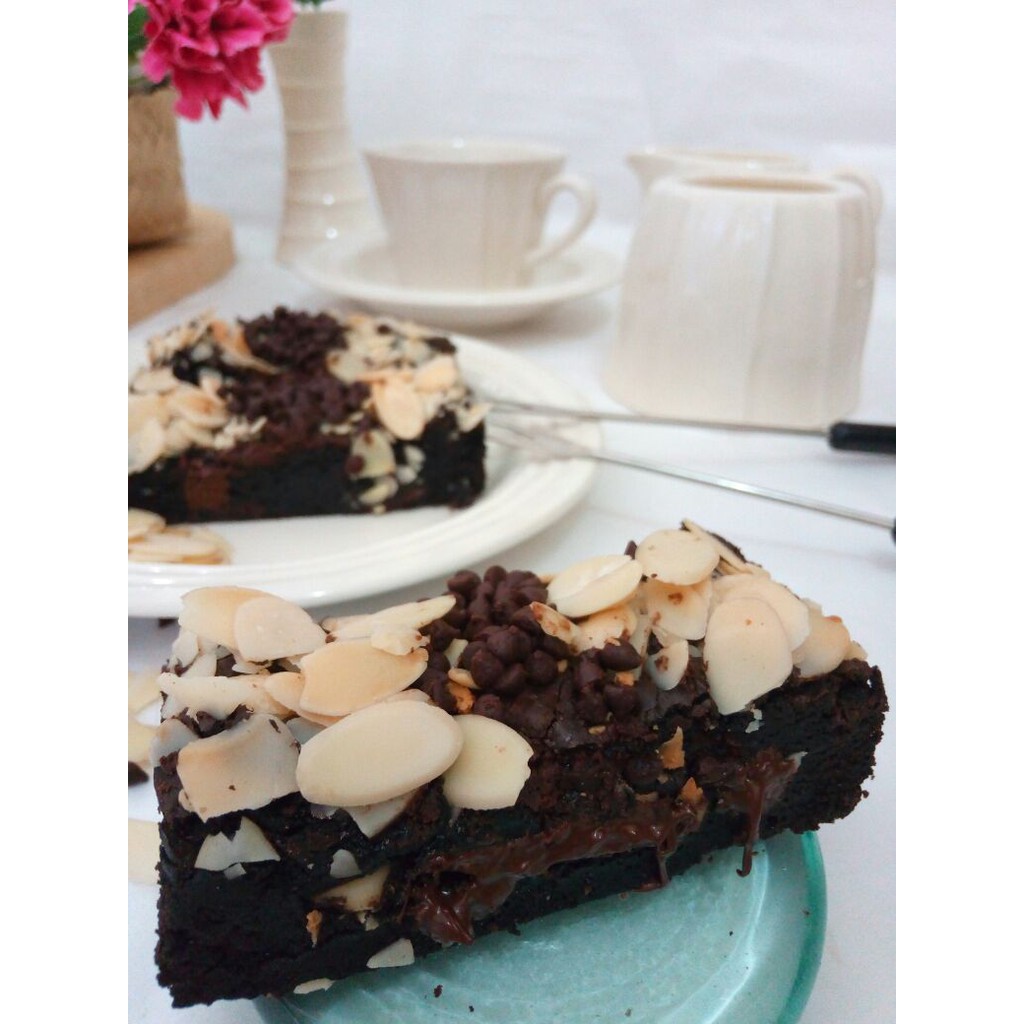 

Brownies Coklat Almond
