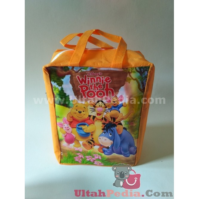 

Tas Ultah Anak | Souvenir Ulang Tahun| Goodiebag Resleting The Pooh