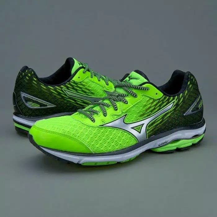 mizuno wave runner 17 silver