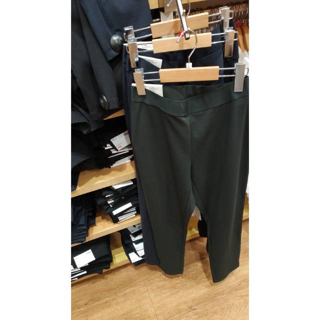 Uniqlo slim ponte sale...