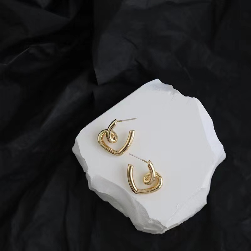 Anting Tusuk Gantung Bahan Sterling Silver 925 Desain Hati Gaya Koreasimpleretrotrendy Untuk Wanita