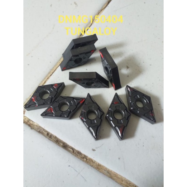 insert bubut carbait DNMG1504 R04 tungaloy pahat bubut dnmg15 / dnmg1504 / dnmg 15 bekas layak pake