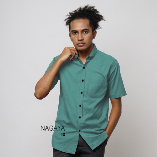 kemeja biru mint polos pria lengan pendek warna biru wardah lilac ungu