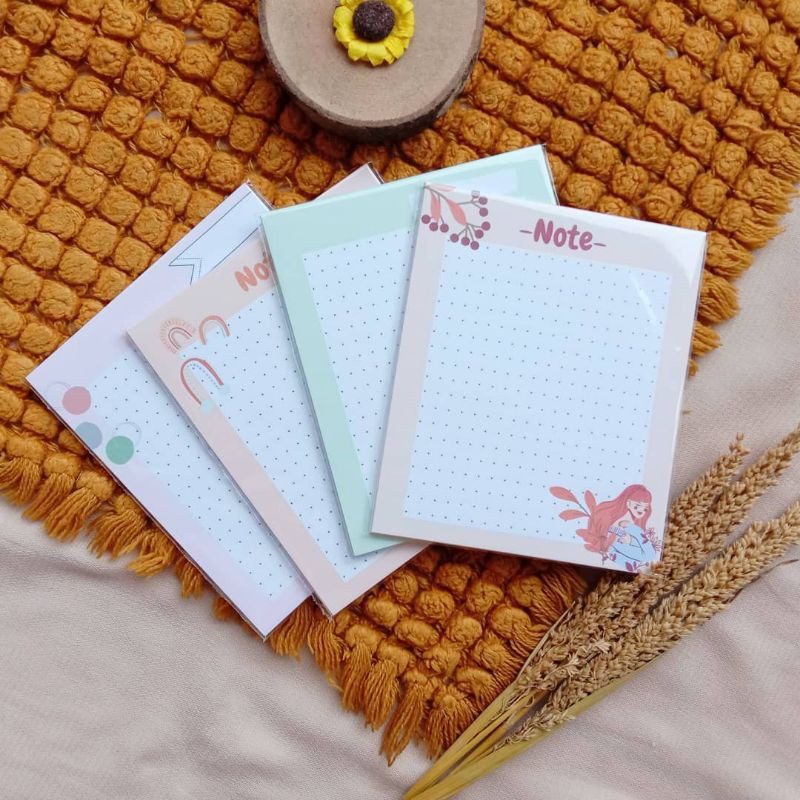 

NOTEPAD DOTTED PASTEL UNTUK MEMO DAN NOTES UKURAN 15X12,5 CM