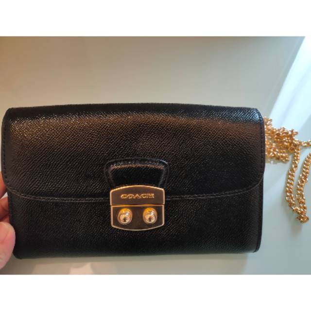 Coach wallet on chain preloved dompet woc