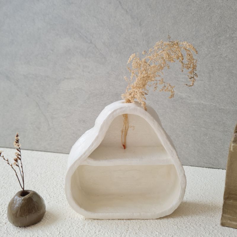 RAK MINI AESTHETIC SERBAGUNA. tempat aksesoris.pajangan.vas bunga.