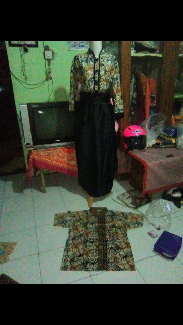 Sarimbit Gamis Couple Longdress Pesta Srg 601 Maura Couple - Sania Ruffle Batik Couple