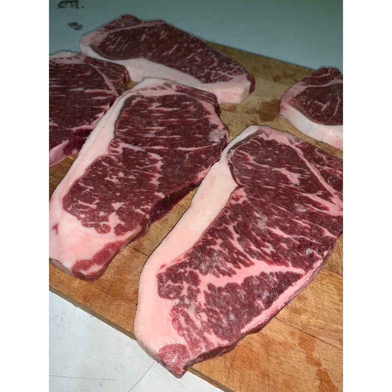 

sirloin Wagyu mb 4-5 /slice@200gram