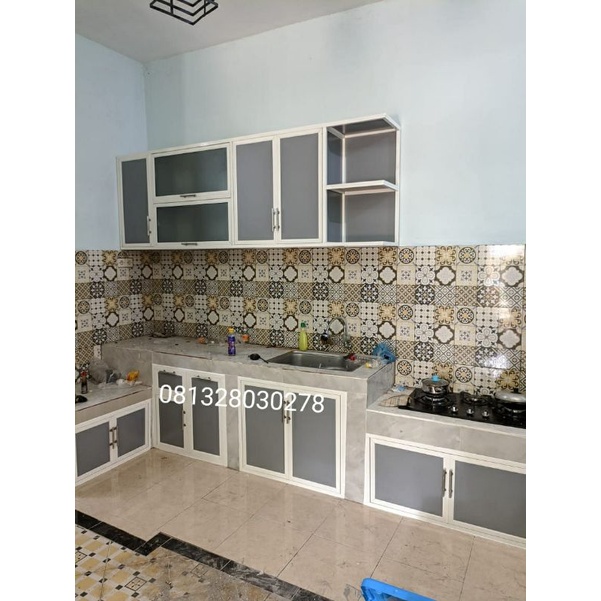 custom kitchen set alumunium ibu arihartati