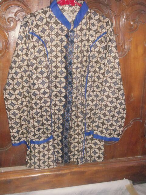 Atasan Batik