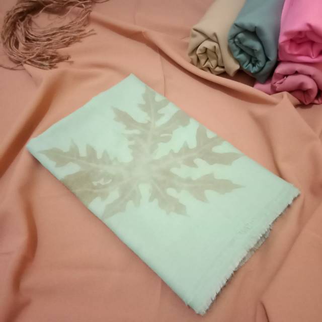 Hijab Batik Ecoprint