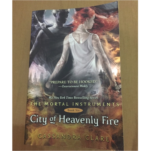 BUKU (ENGLISH VERSION) CITY OF HEAVENLY FIRE - THE MORTAL INSTRUMENTS (KONDISI 98%)