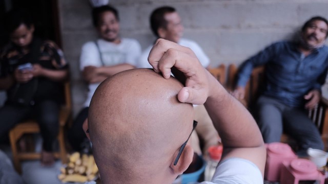 [gridline - Ls048 Maroon Black & Ls002] Kemeja Batik Pria Katun Lengan Panjang Slimfit Simpel Casual