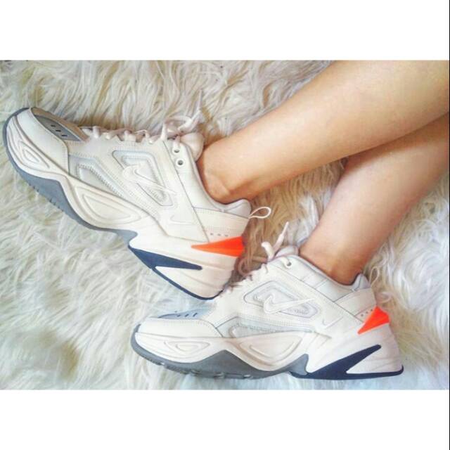 nike m2k tekno beige