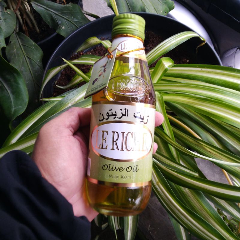 

Minyak Zaitun Asli Le Riche Kaya Manfaat