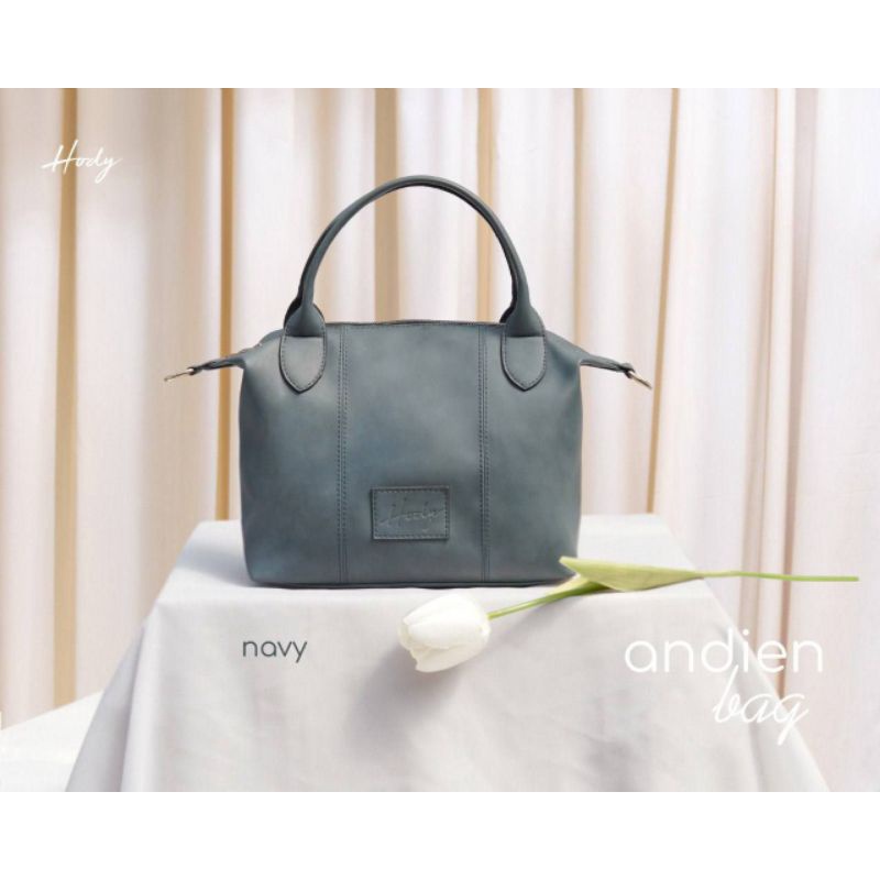Andien bag by Hody