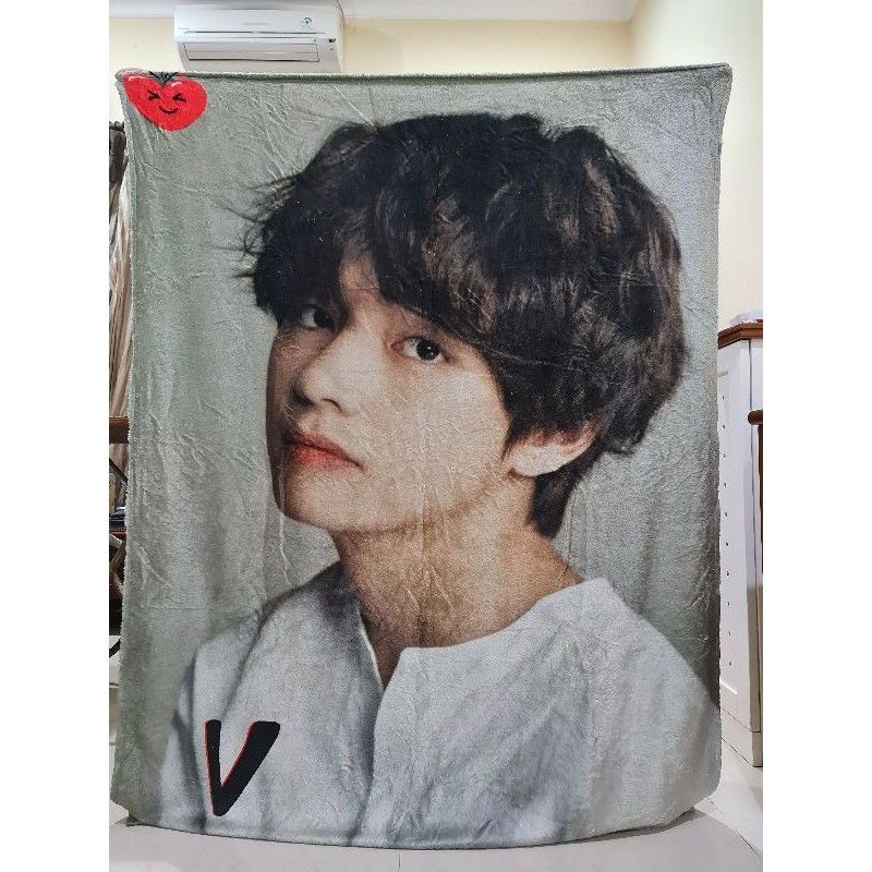 Selimut BTS Korea V Jungkook Jin