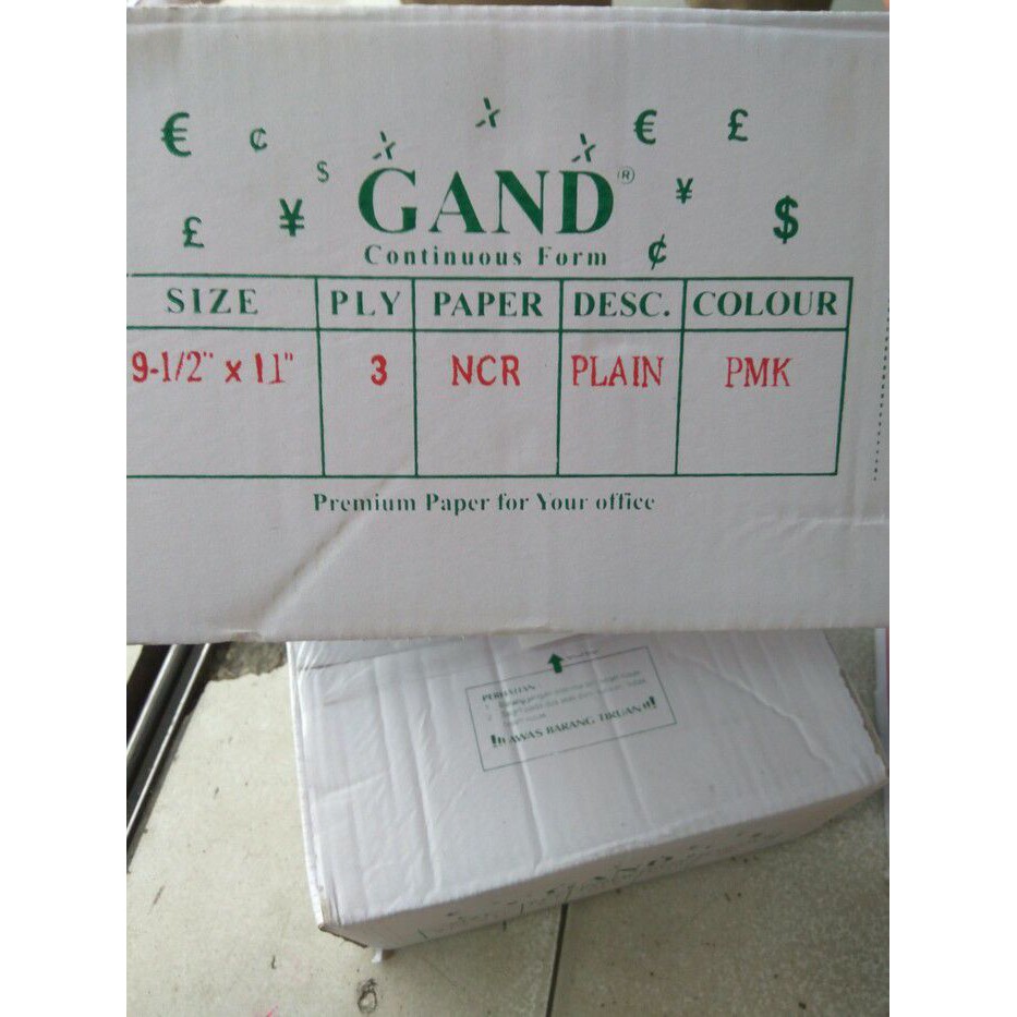 

Continous form 9.5”X 11" 4 Ply( K4 Warna) Bagi 2 Gand atk