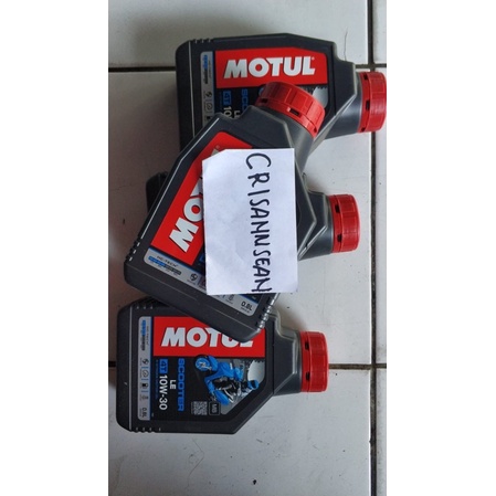 Oli Motul Matic 0,8 L untuk Motor Matic All Honda, All Yamaha, All Suzuki