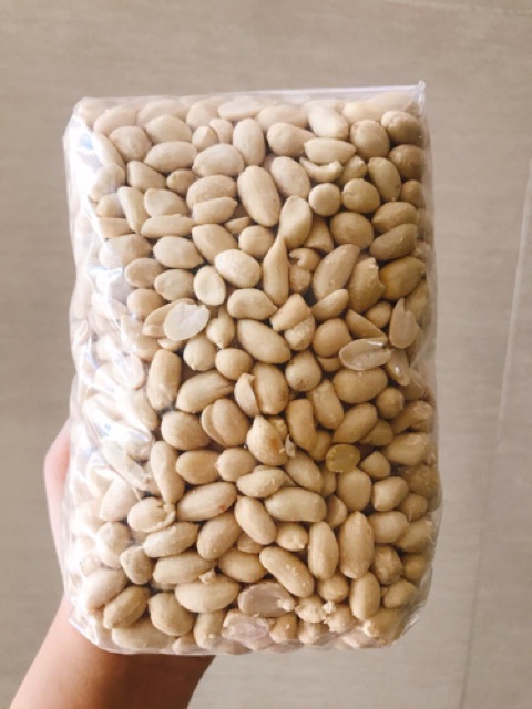 Kacang Kupas KBS 1kg / Kacang Tanah Kupas Tuban KBS 1kg / Kacang Kupas Goreng