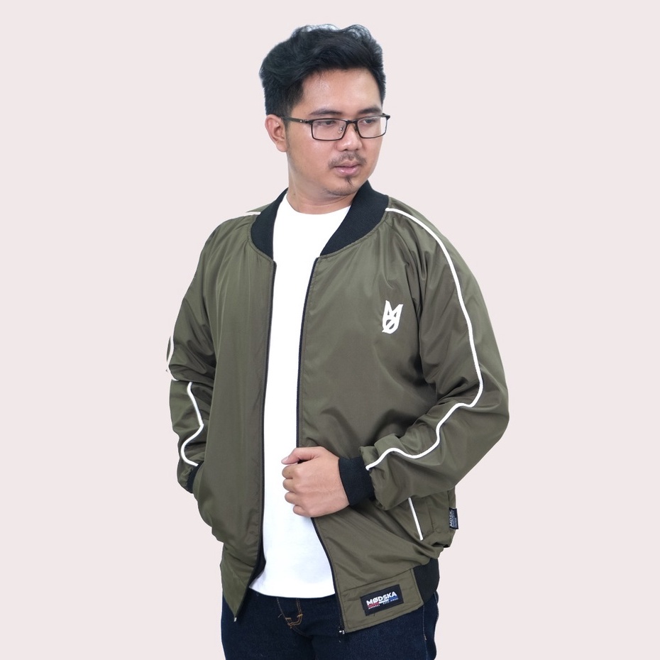 Jaket Bomber Simple List - Jacket Bomber Varsity Pria/Wanita Kekinian