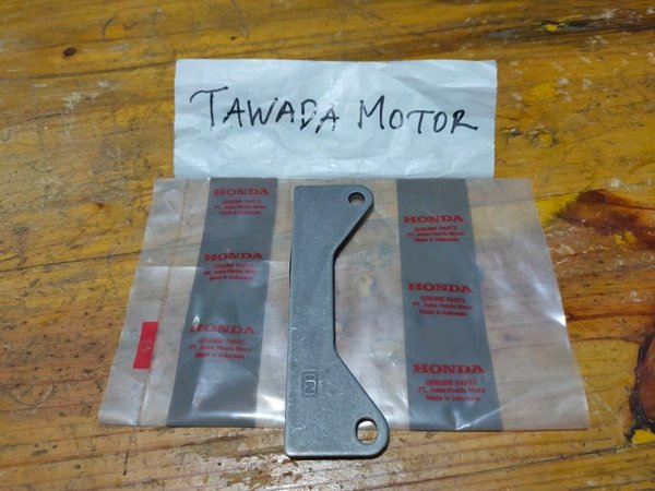 KARET BANTALAN ATAS RANTE KETENG-PLAT TAHANAN RANTE KETENG HONDA SUPRA GTR 150 K56F