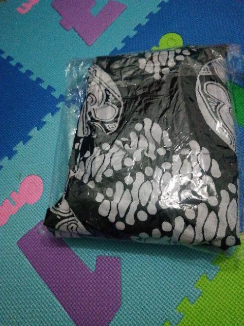 Bg - Batik Couple Maxicardi Monochrome Motif Bola Dan Motif Jumputan Outer Muslim