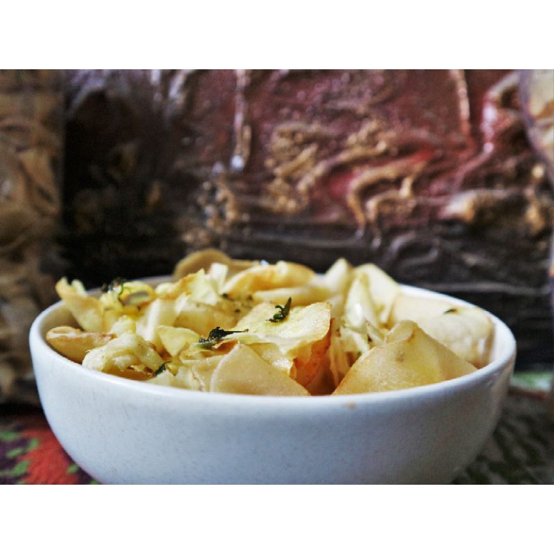 

makanan ringan KERIPIK SINGKONG DOAIBU rasa original 400 gram gurih, renyah, nikmat