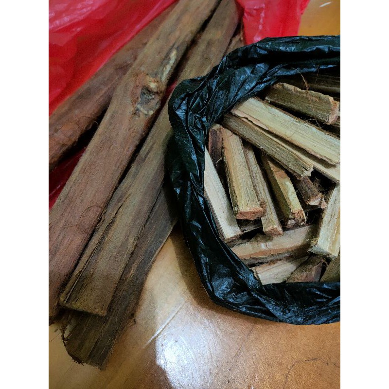 

kayu bajakah asli Kalimantan