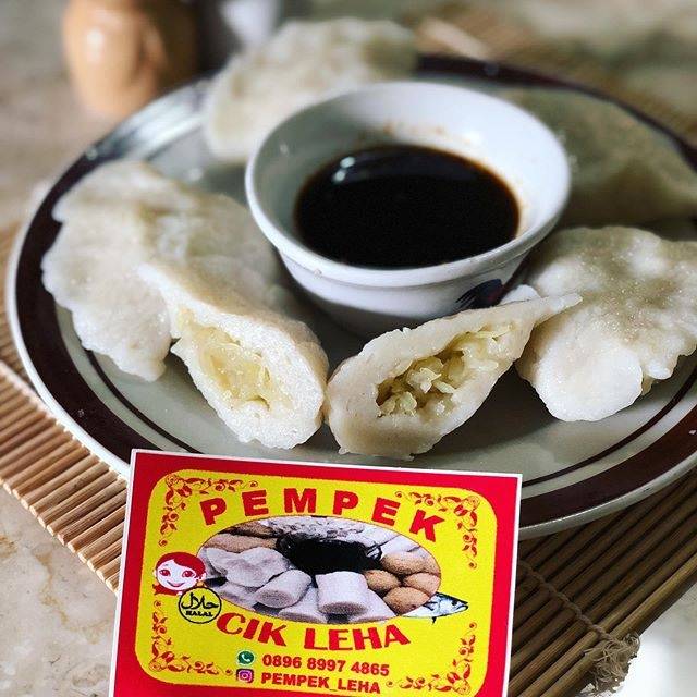 

Pempek pistel