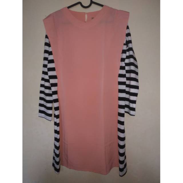 Preloved Dress Tunik Nissa Sabyan