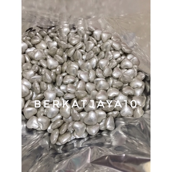 Sprinkle Mutiara Silver bentuk Love Hati Edible 20gr Dekorasi Kue