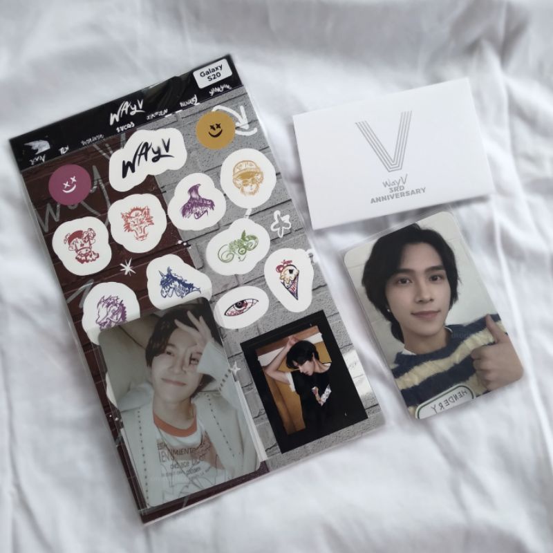 HENDERY PHOTOCARD NECKLACE WAYV 3RD ANNIVERSARY ANNIV PC ONLY & SMARTPHONE DECO DESIGNED BY TEN DBT 