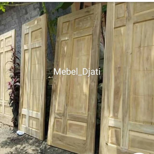 Daun pintu rumah minimalis jati